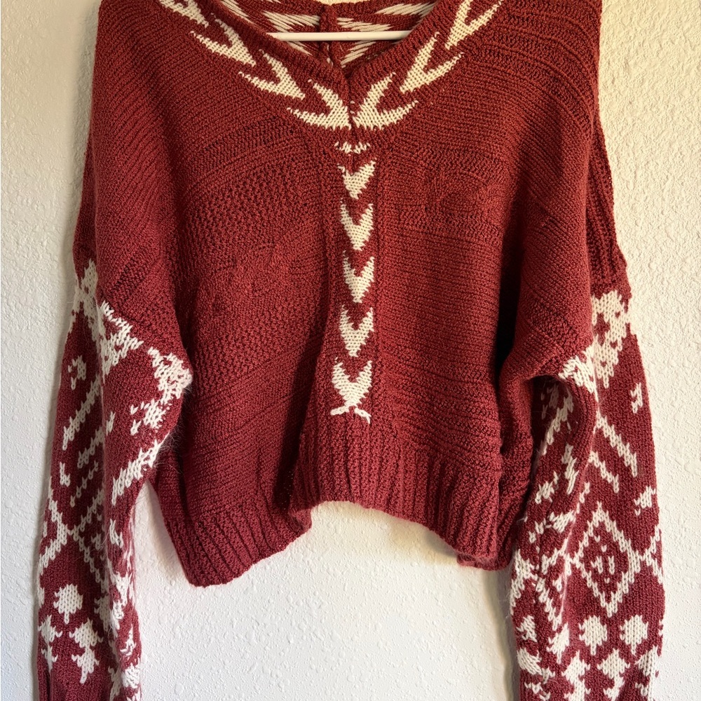 POL Burgundy and Cream V-Neck Sweater